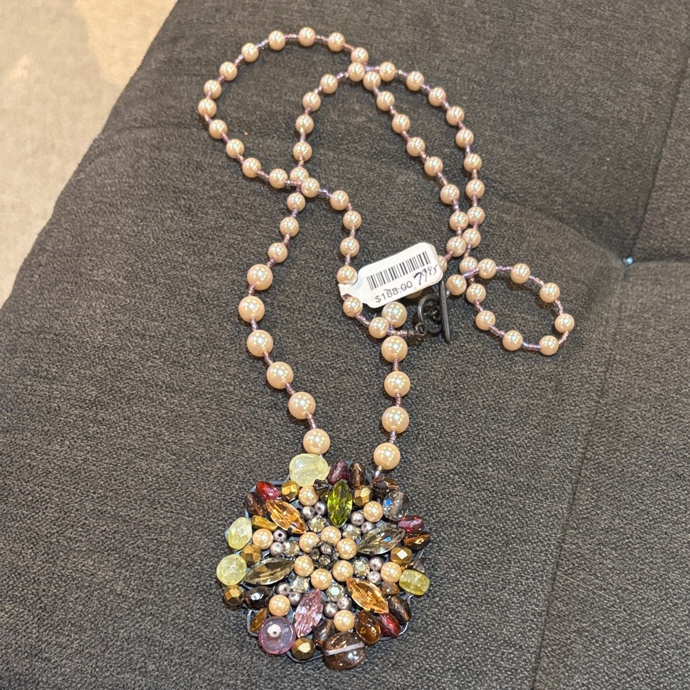 Anthropologie Elegant Pearl and Gemstone Necklace